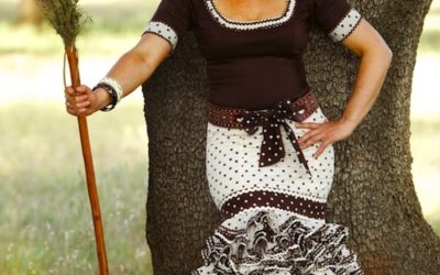 Modelo Tiento - Conjuntos Falda y camisa | Isabel Hernández