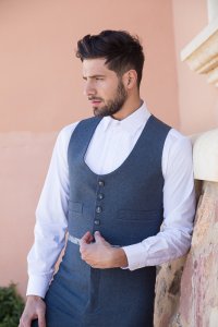 Chaqueta y chaleco Modelo Alpaca poly gris – vista 1 – Isabel Hernández