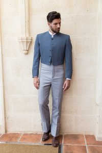 Chaqueta y chaleco Canutillo azul – vista 2 – Isabel Hernández
