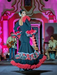 Modelo Gitana - TRAJES DE FLAMENCA | Isabel Hernández