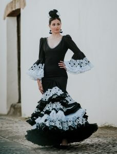 Modelo Hellen – vista 5 – Isabel Hernández
