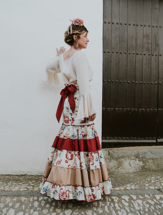 Moda Flamenca Faldas Rocieras Canasteras Faldas De Sevillanas