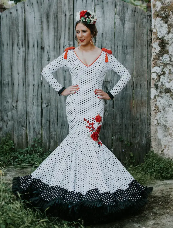 Trajes_de_flamenca_isabel_hernandez_modelo_alhambra-7