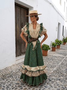 Bata flamenca 003 - Especial Romerías | Isabel Hernández