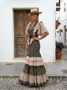 Modelo Olivares - Especial Romerías | Isabel Hernández