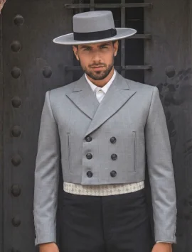 Chaqueta cruzada Gris Perla - Trajes Camperos Jiménez | Isabel Hernández