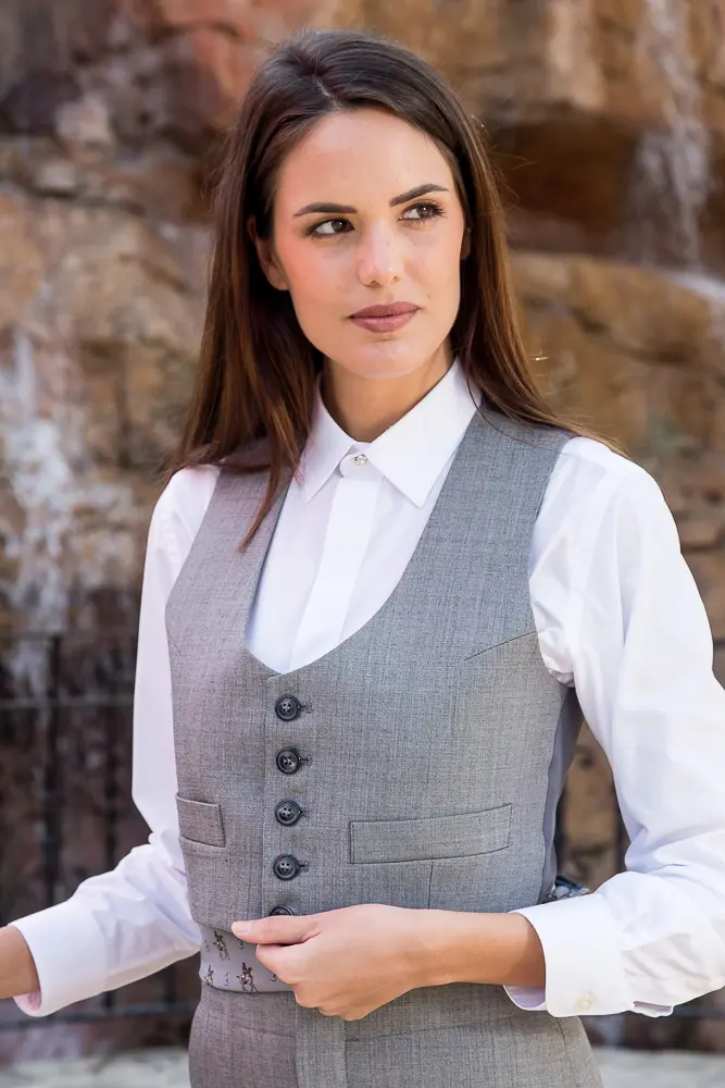 Chaqueta y chaleco Filafil Hilatura Fina Gris – vista 1 – Isabel Hernández