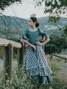Traje de flamenca niña Ref. INF-21101 – vista 1 – Isabel Hernández