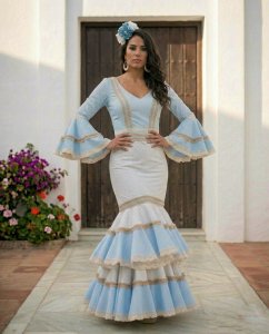 Modelo Abril – vista 1 – Isabel Hernández