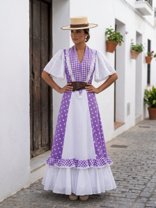 Bata flamenca Bruma – vista 1 – Isabel Hernández