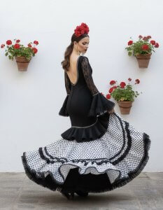 Modelo Azabache - TRAJES DE FLAMENCA | Isabel Hernández
