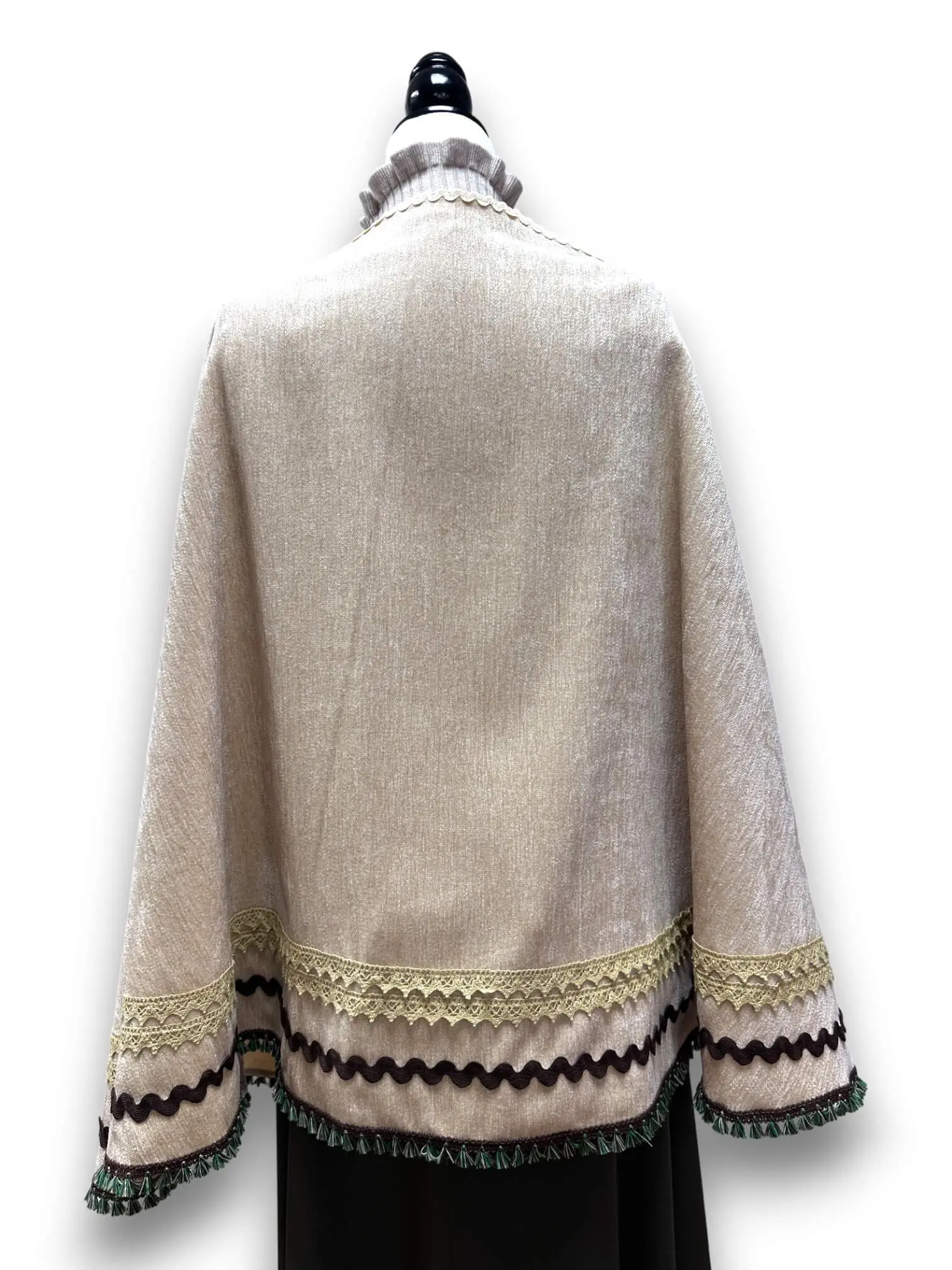 Mantoleta Flamenca Ref. 2503 – vista 3 – Isabel Hernández