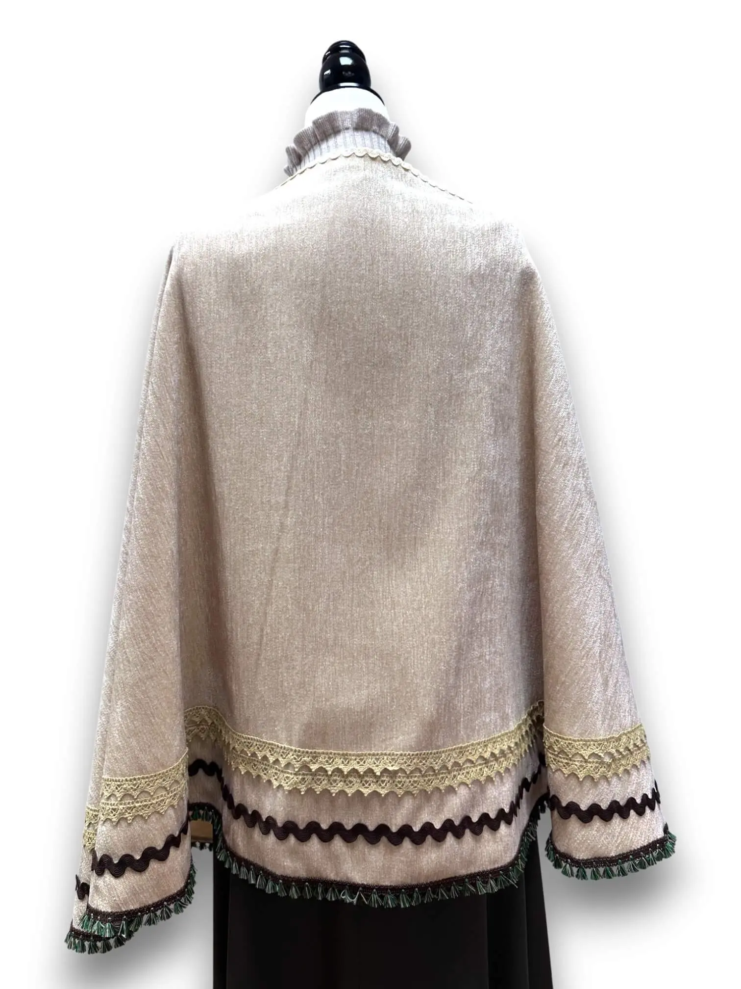 Mantoleta Flamenca Ref. 2503 – vista 1 – Isabel Hernández