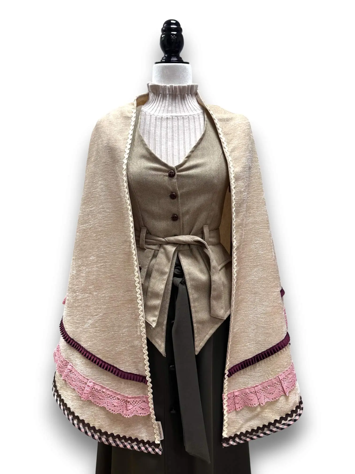 Mantoleta Flamenca Ref. 2505 – vista 4 – Isabel Hernández