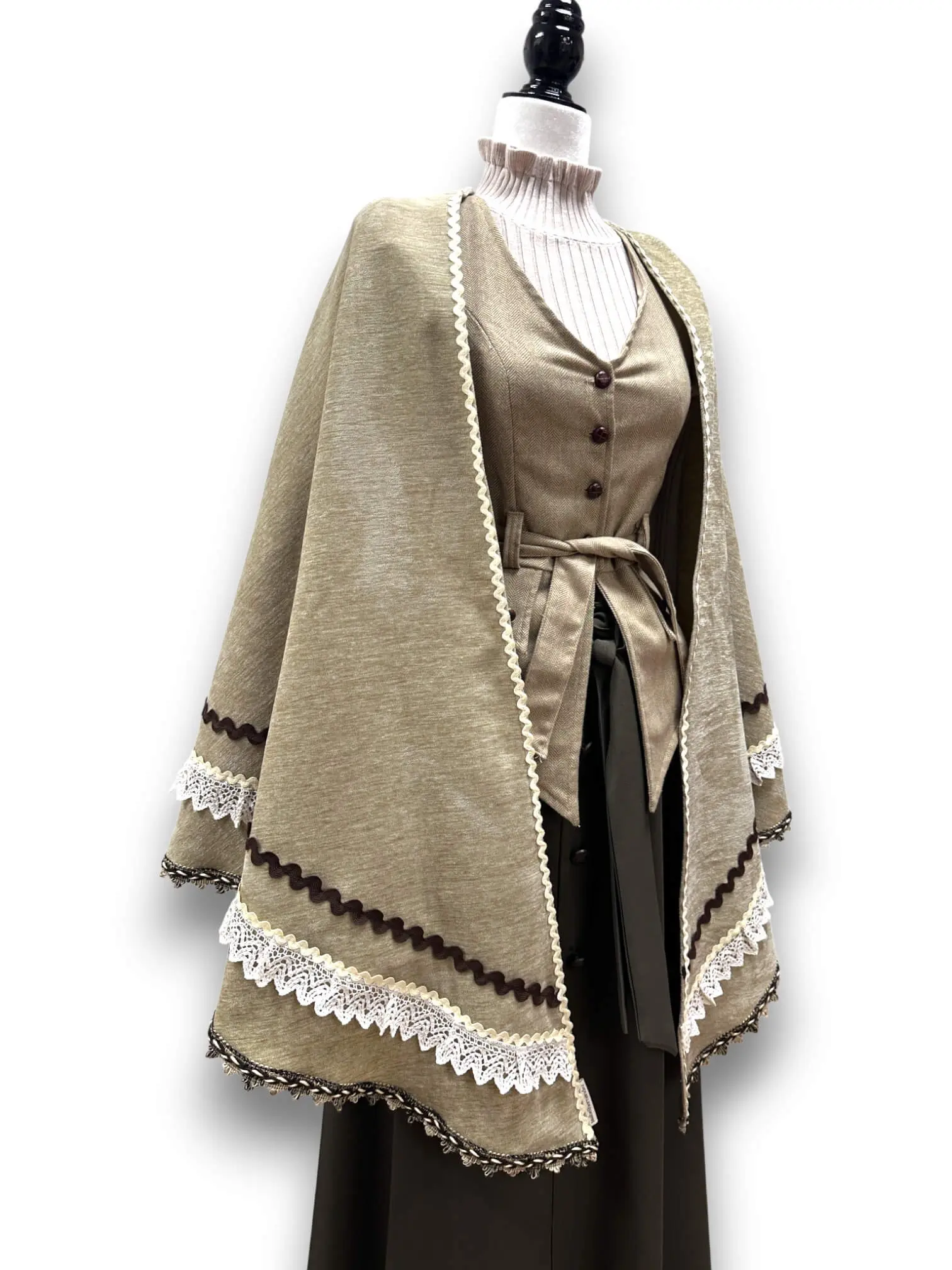 Mantoleta Flamenca Ref. 2506 – vista 4 – Isabel Hernández