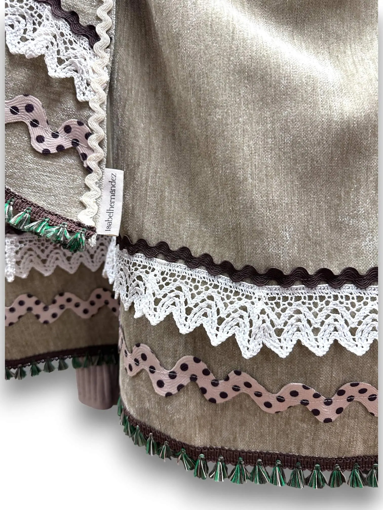 Mantoleta Flamenca Ref. 2509 – vista 5 – Isabel Hernández